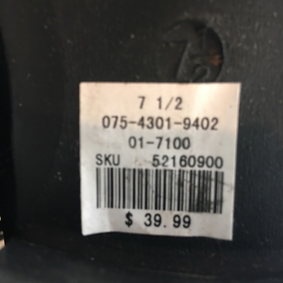 7.5 Wild Diva booties - Picture 6 of 6